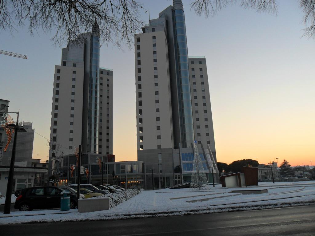 Hotel Telenia Лидо-ди-Езоло Экстерьер фото