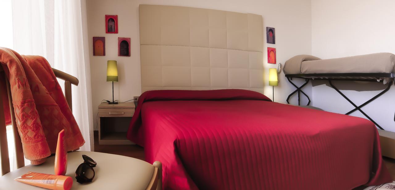 Hotel Telenia Лидо-ди-Езоло Экстерьер фото